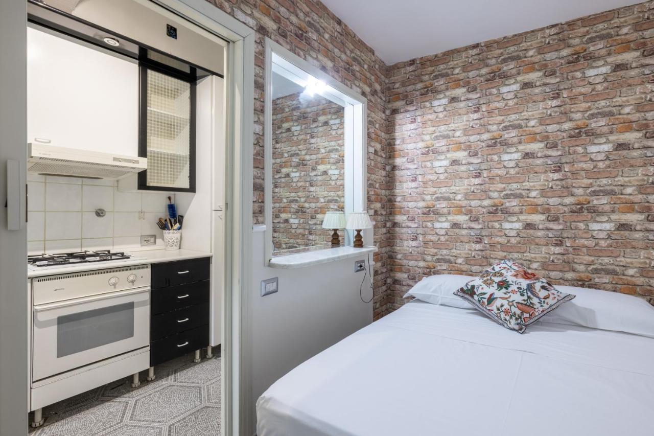 Piazza Di Spagna 5 Stelle Navona Apartament Рим Екстер'єр фото